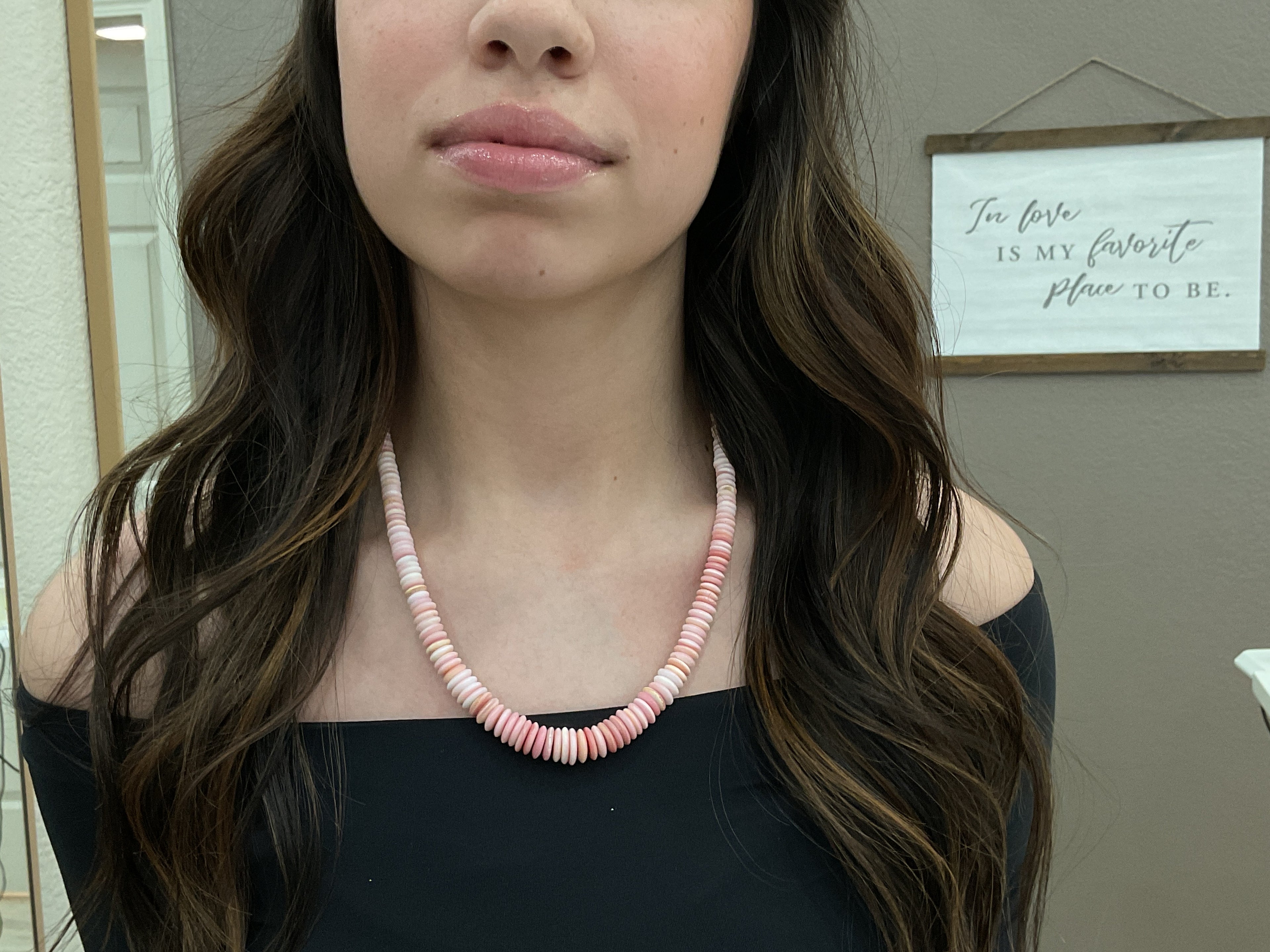 The Pink Conch Necklace
