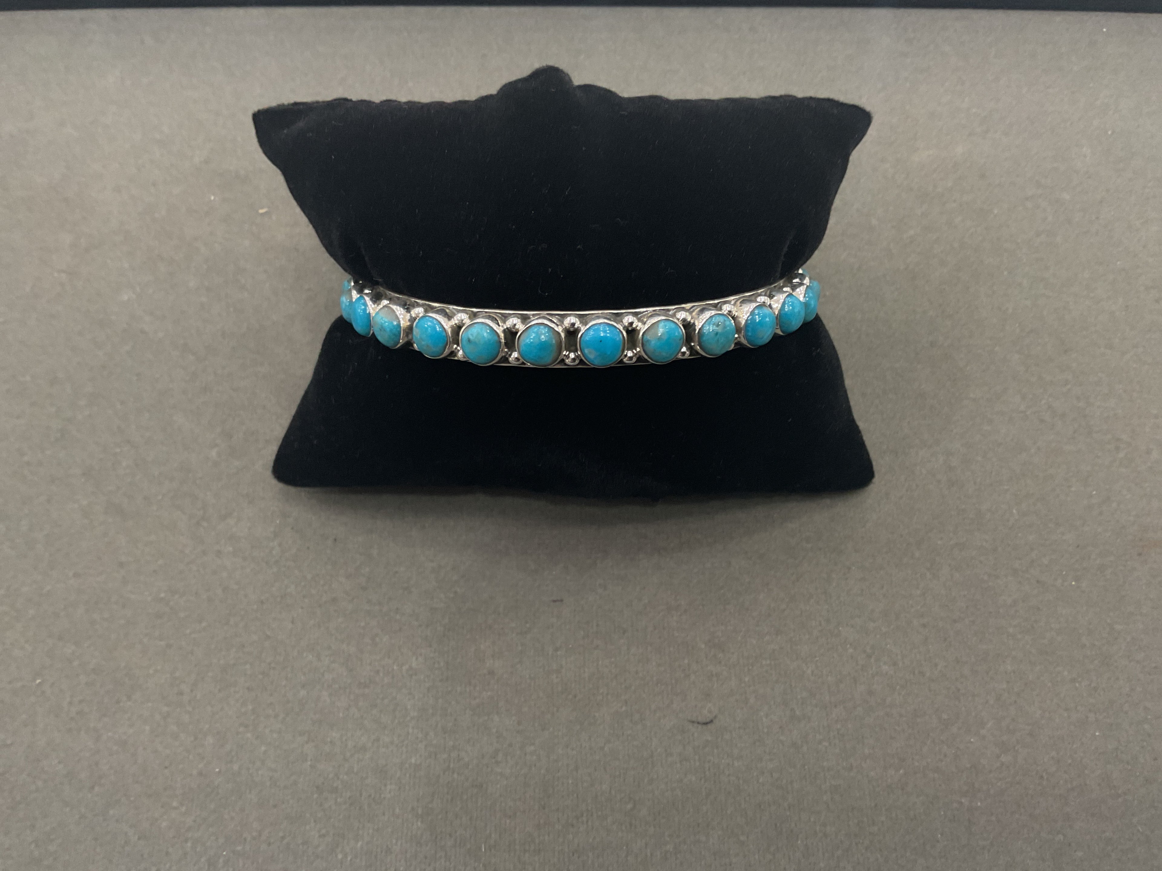 Kingman Turquoise Circle Bracelet