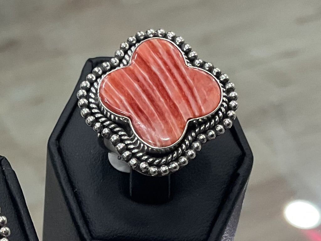 Red Spiny Oyster Sterling Silver Clover Ring