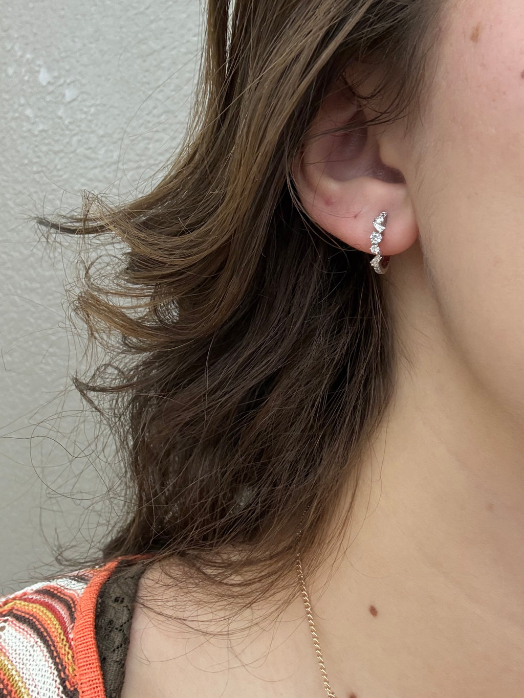 14KW Natural Diamond Hoop Earrings