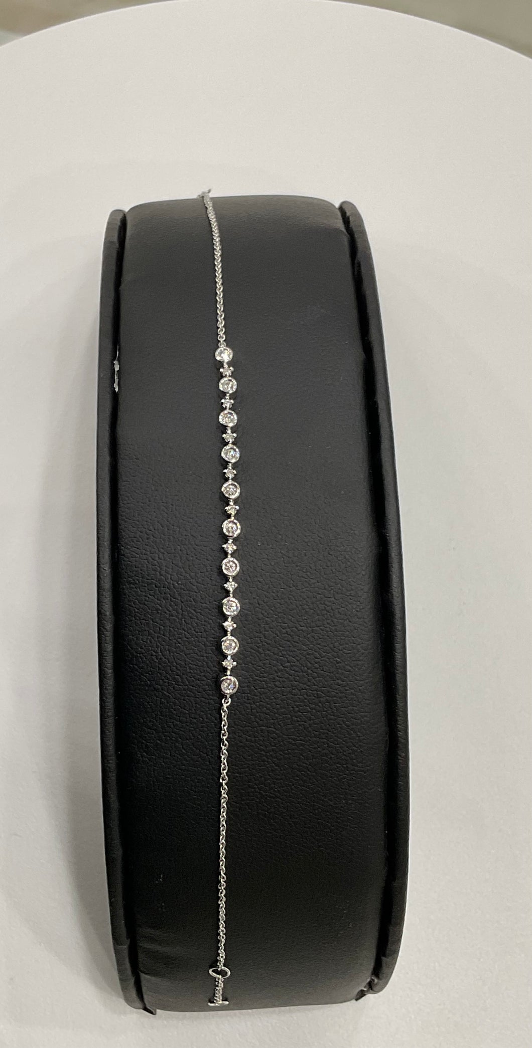 14K White Bracelet