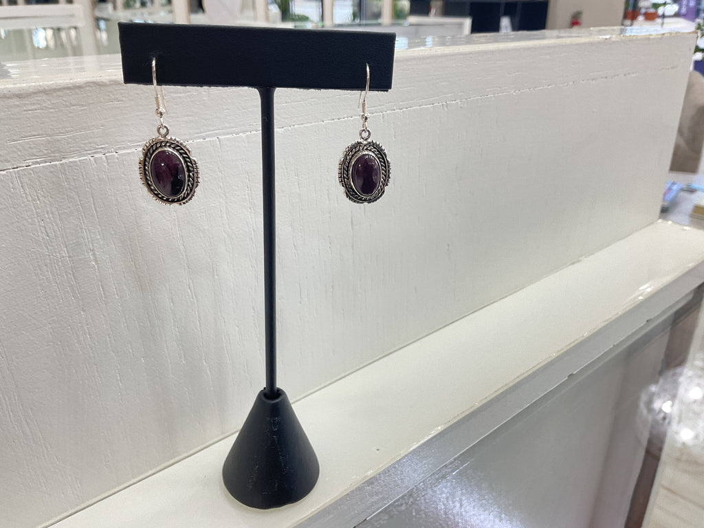 Purple Spiney Oyster Oval Earrings