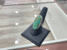 Load image into Gallery viewer, Kingman Turquoise and Sterling Silver Ring
