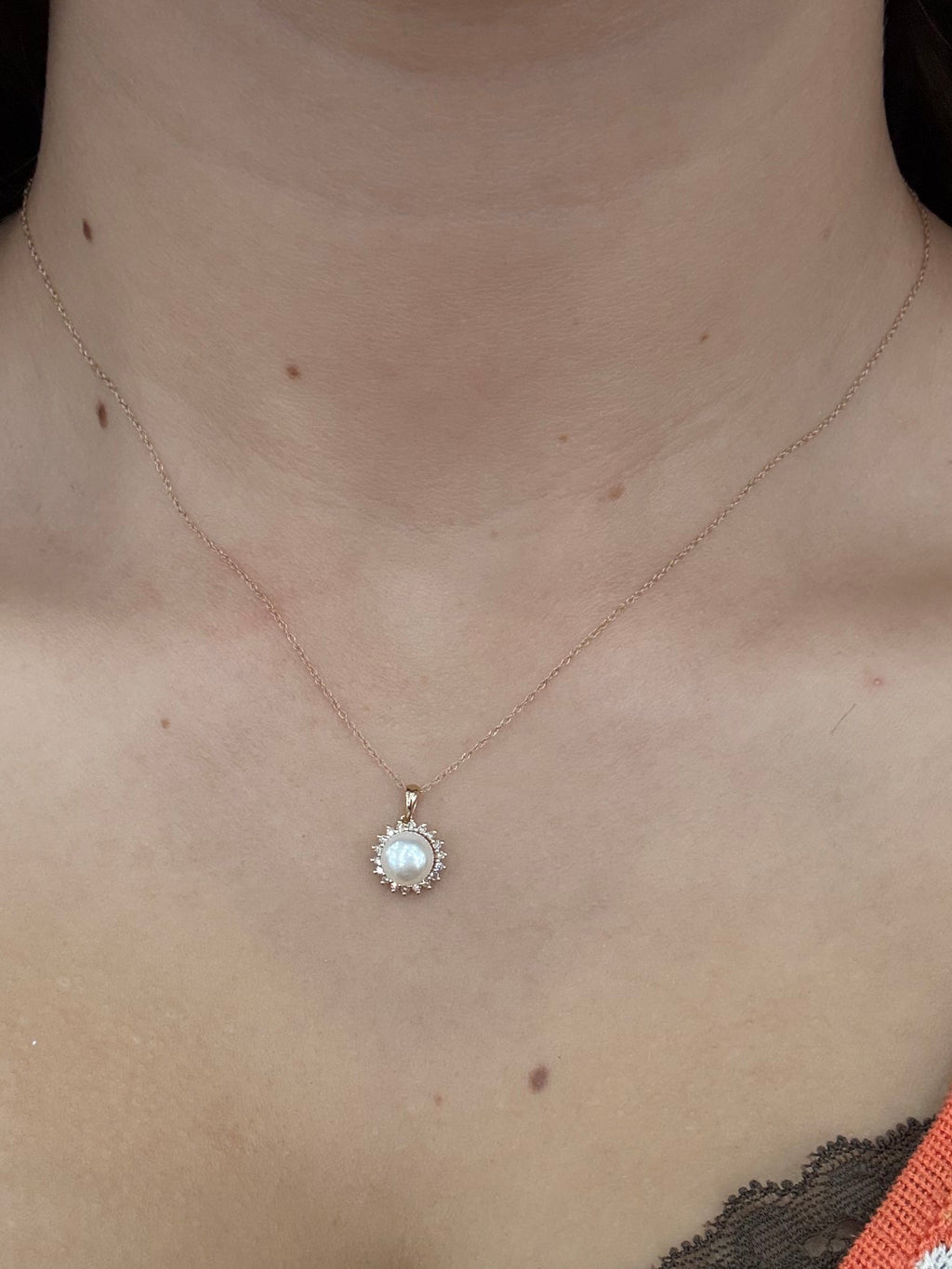 14KY Natural Diamond Pearl Necklace