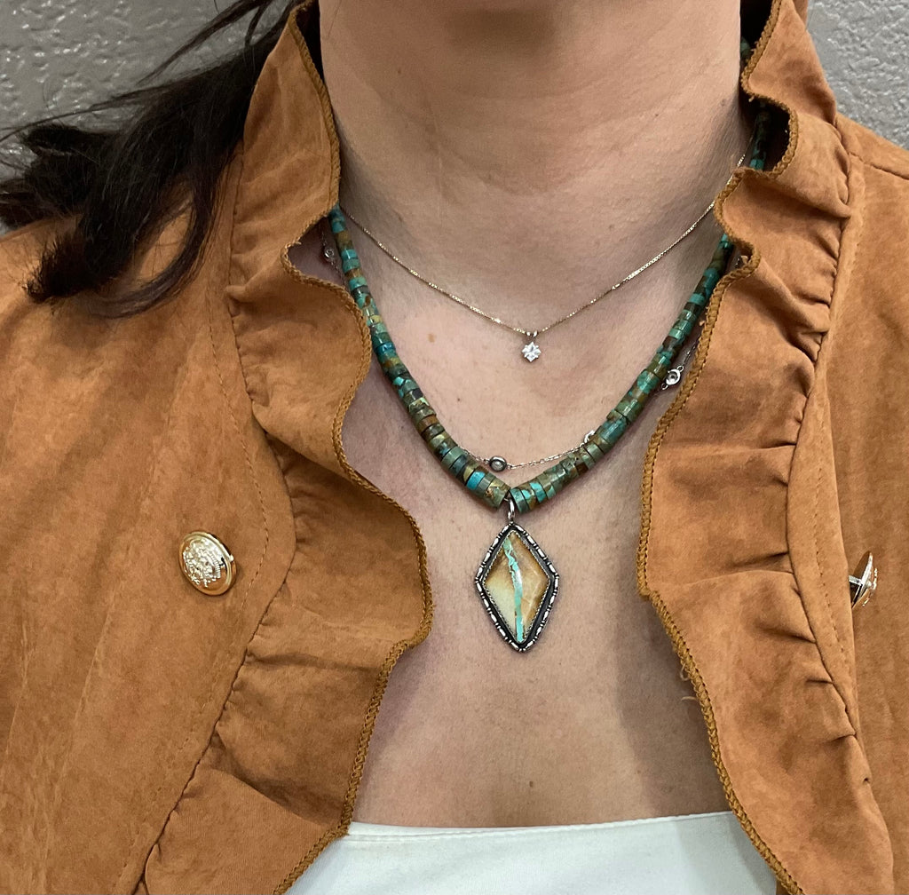 Royston Ribbon necklace