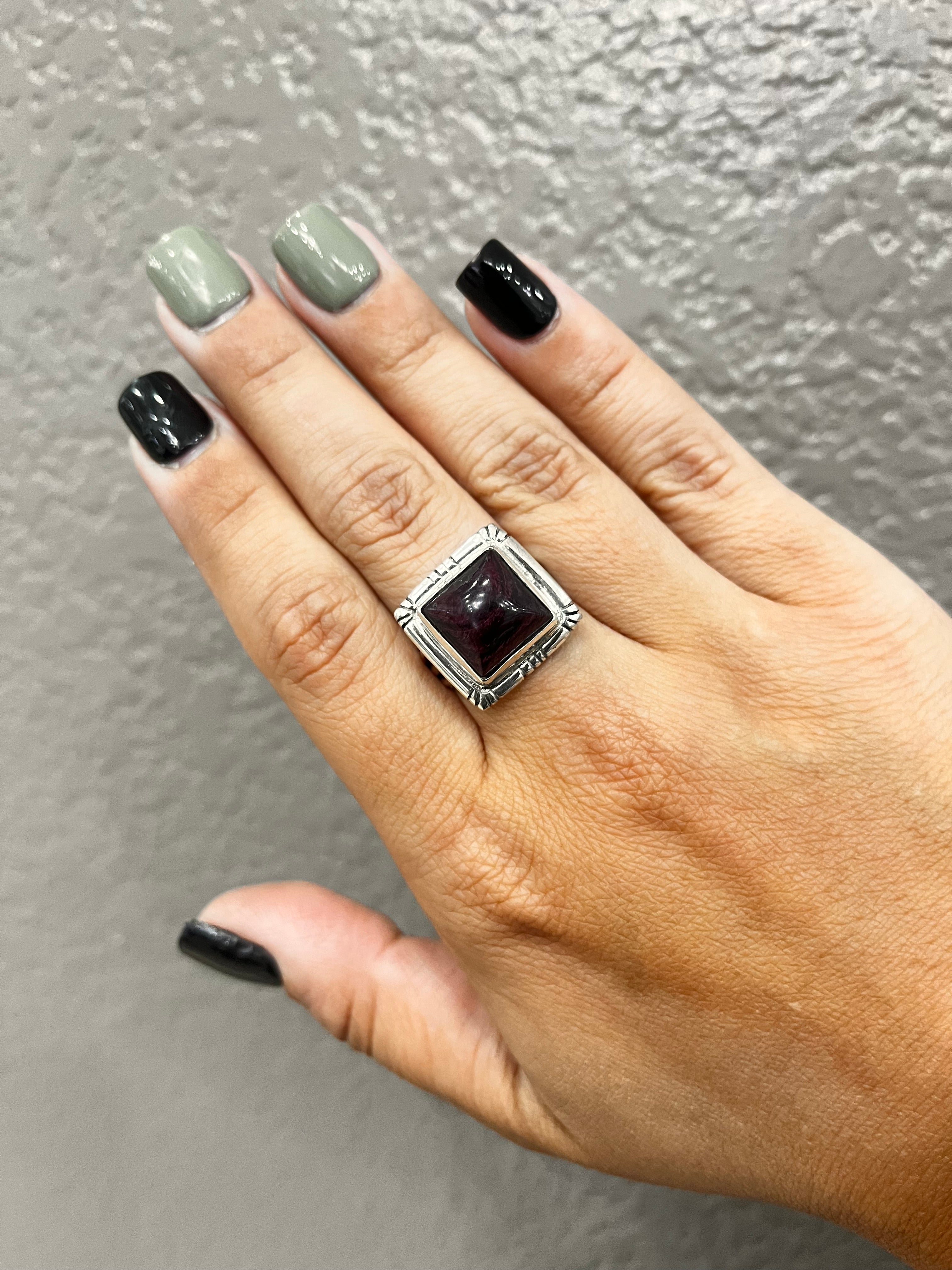 Square Purple Spiney oyster Ring