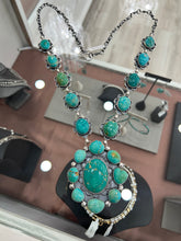 Load image into Gallery viewer, Royston Necklace
