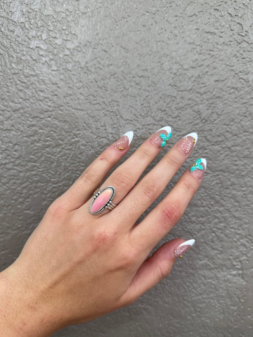 Pink Conch Oval Ring