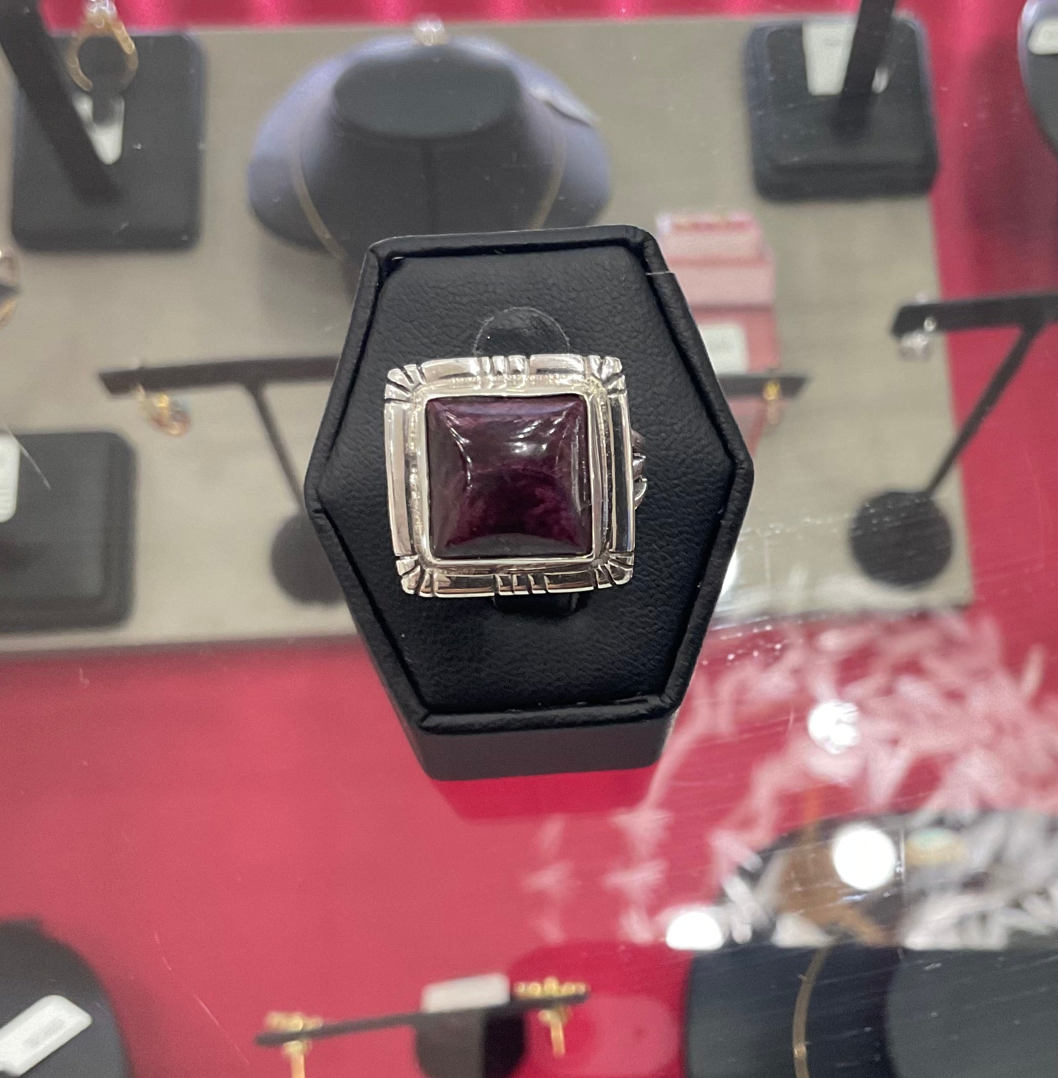 Square Purple Spiney oyster Ring