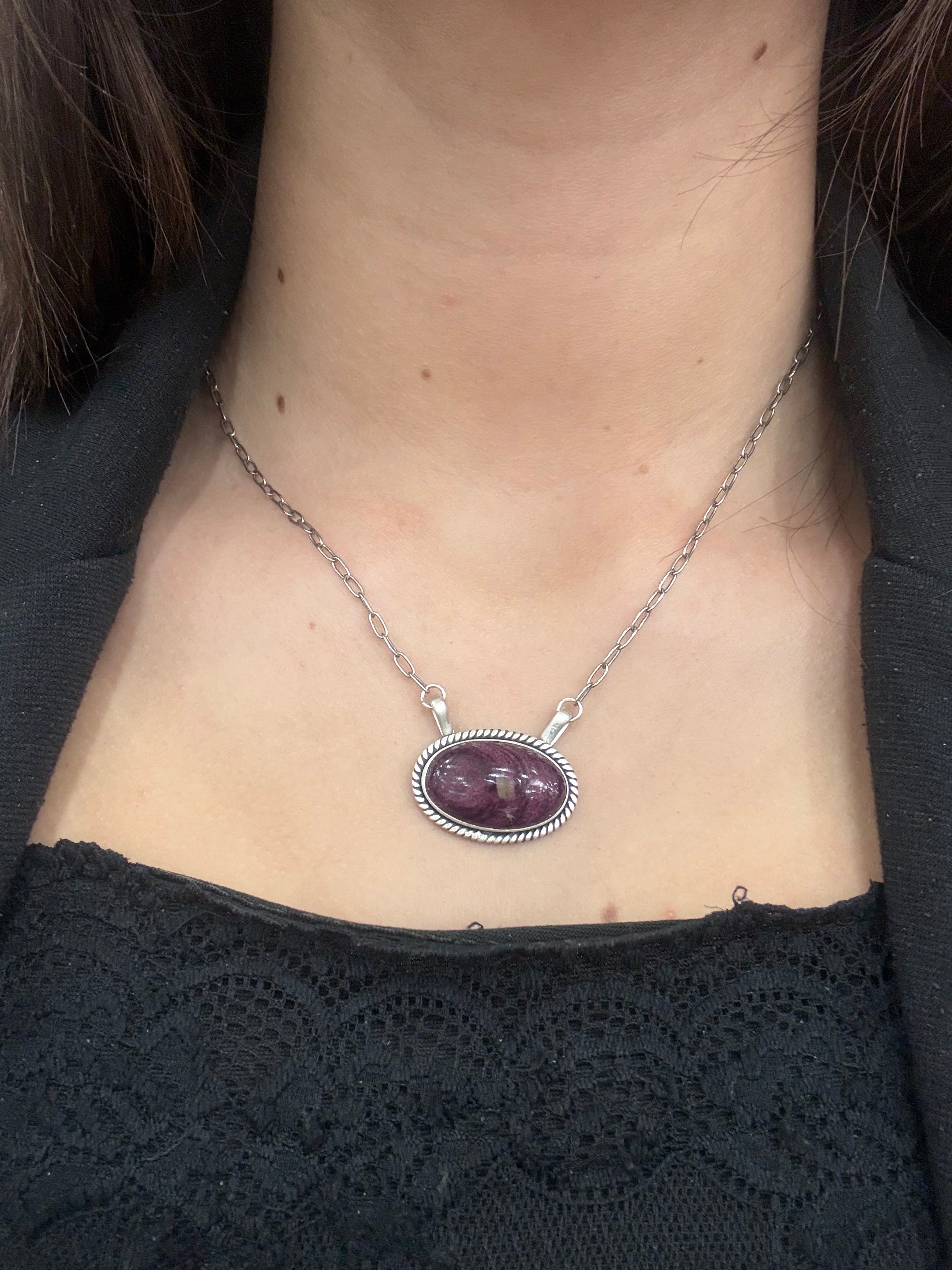 Purple Spiny Oyster Necklace