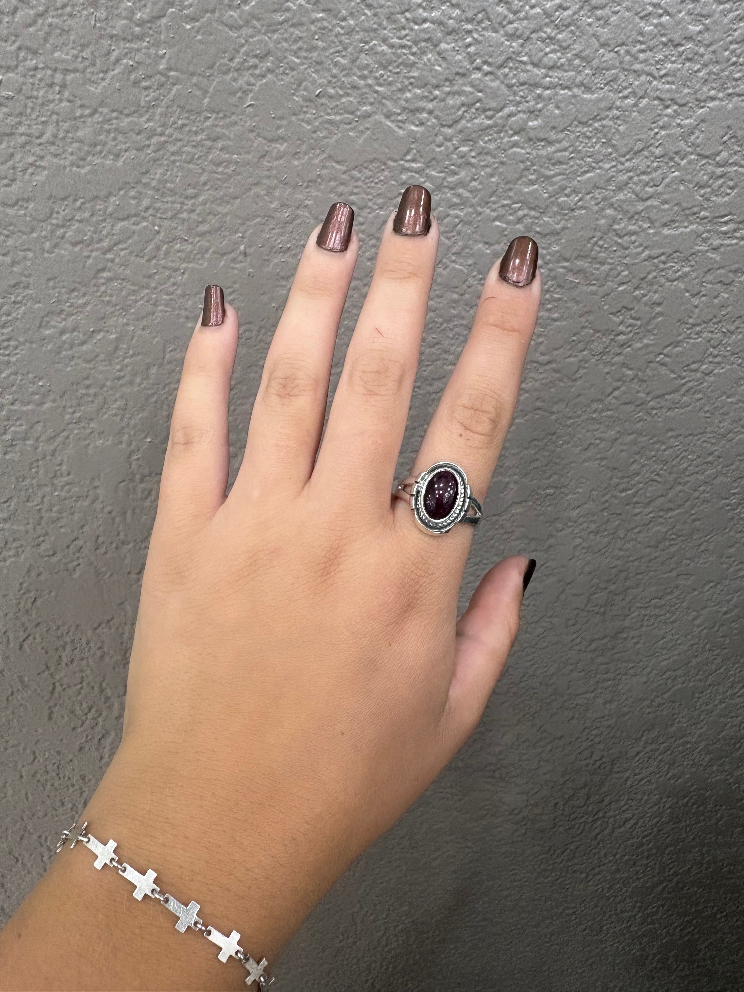 Purple Spiny Oyster Oval Ring
