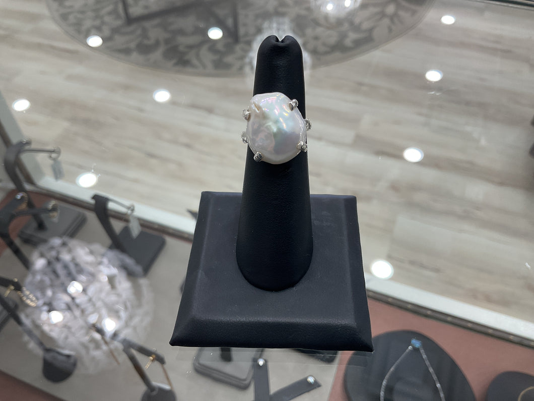 Pearl and Sterling Silver Ring