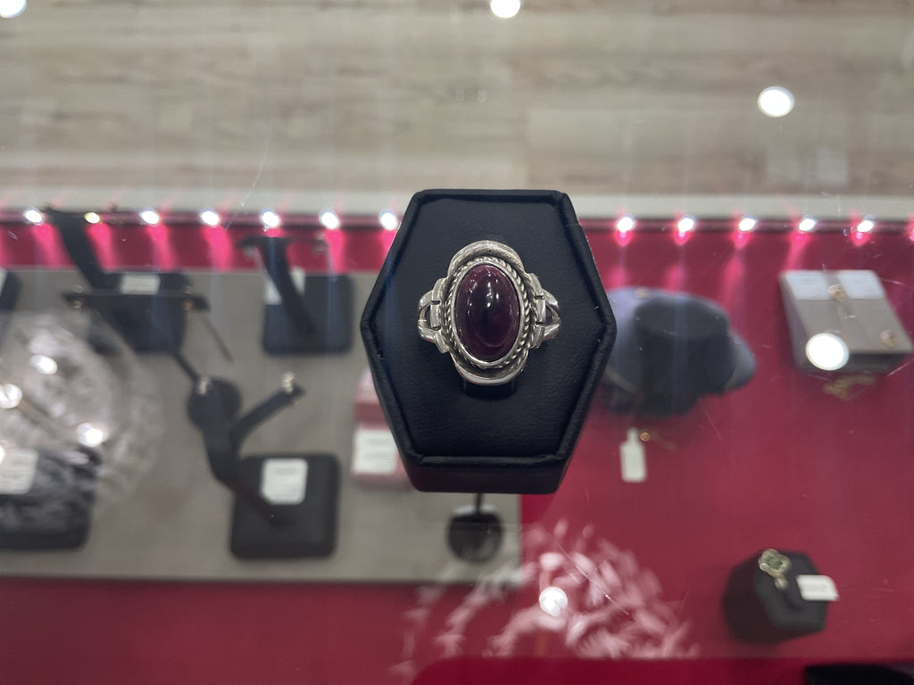 Purple Spiny Oyster Oval Ring