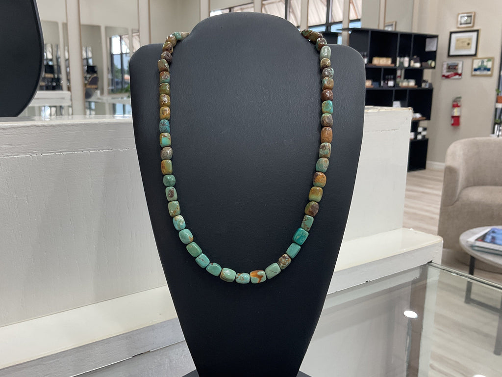 Chinese Hubei Turquoise Necklace