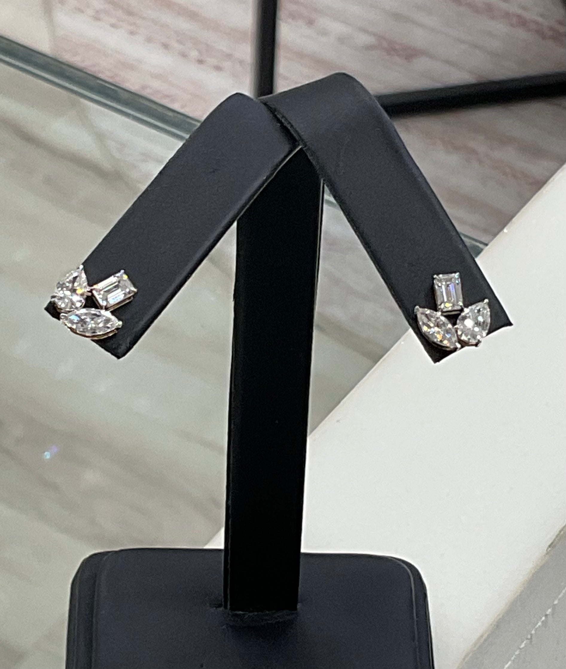 14KY Diamond Cluster Stud Earrings