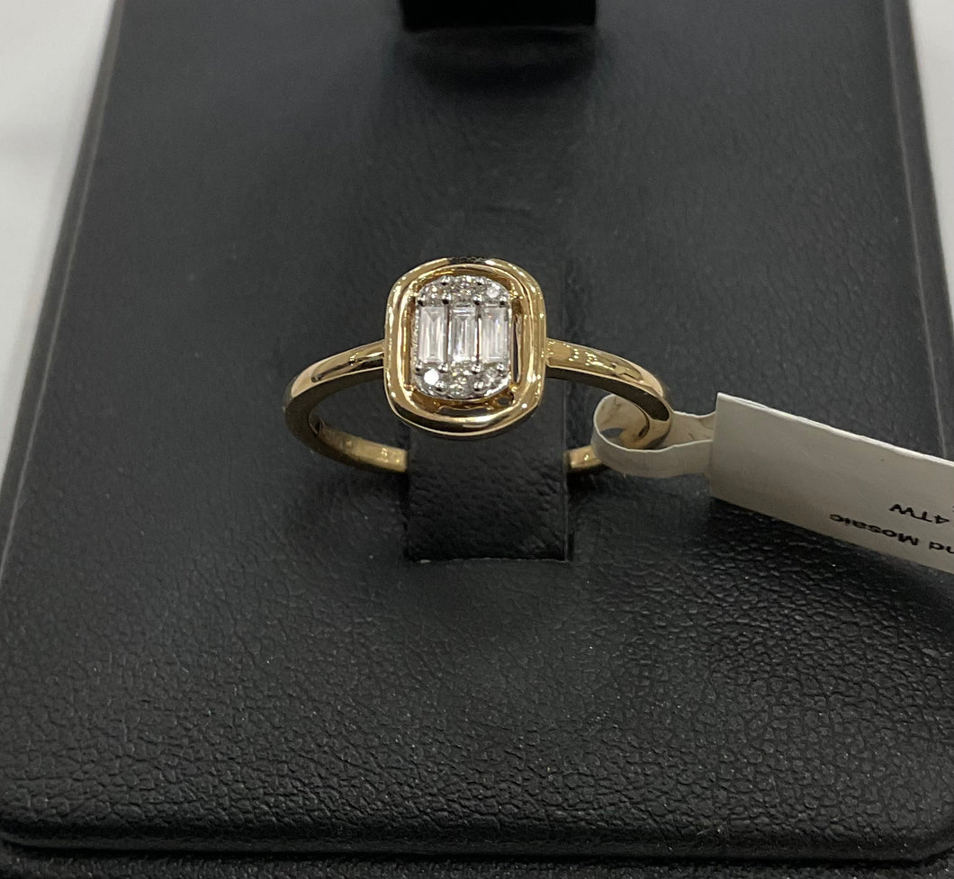 14KY Natural Diamond Mosaic Halo Ring