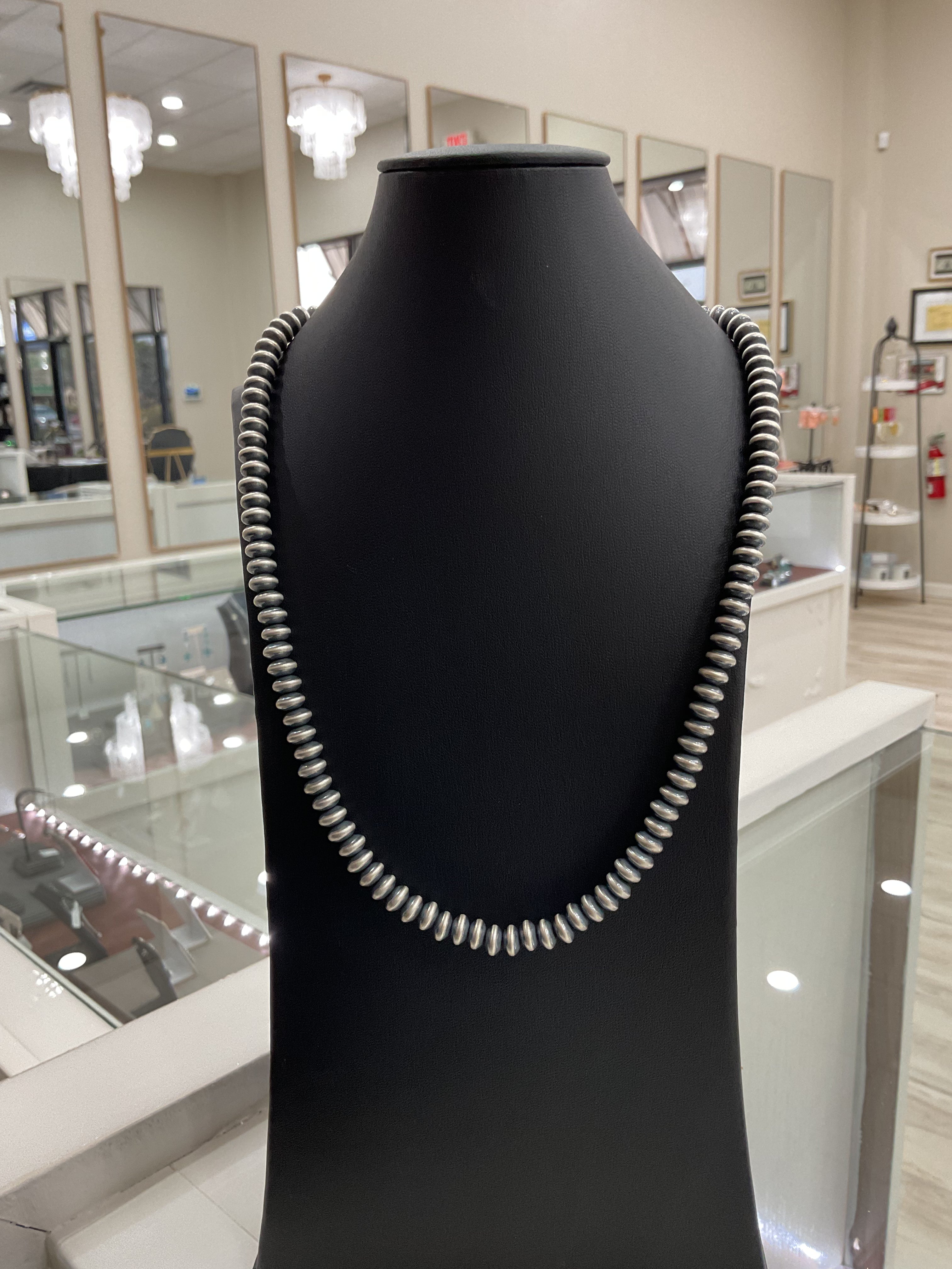 Navajo Indian Saucer Pearl Necklace