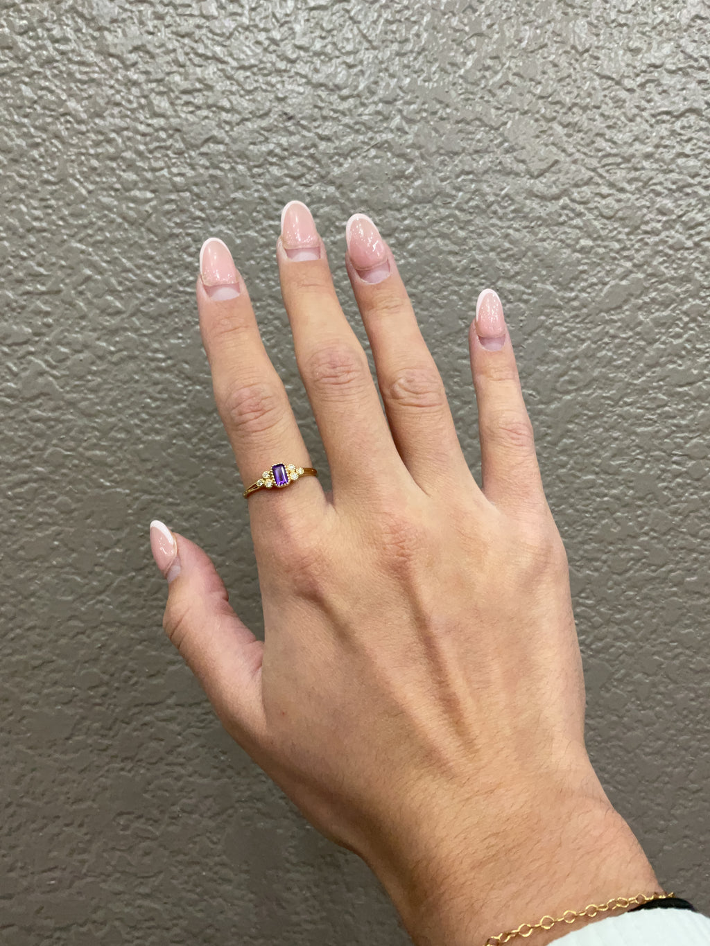 14KY Amethyst and Natural Diamond Ring